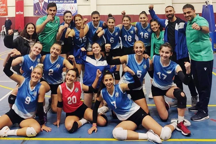 Beykoz Belediyesi Voleybol Takımı 2021-22 Sezonuna fırtına gibi bir giriş
