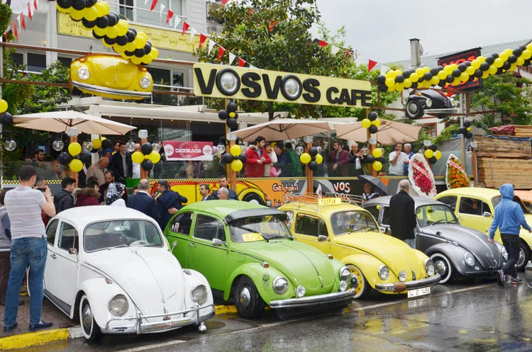 Beykoz'da işletmeler yenilenerek çalışmalarına devam ediyor, Cızbız Köfte adıyla hizmet