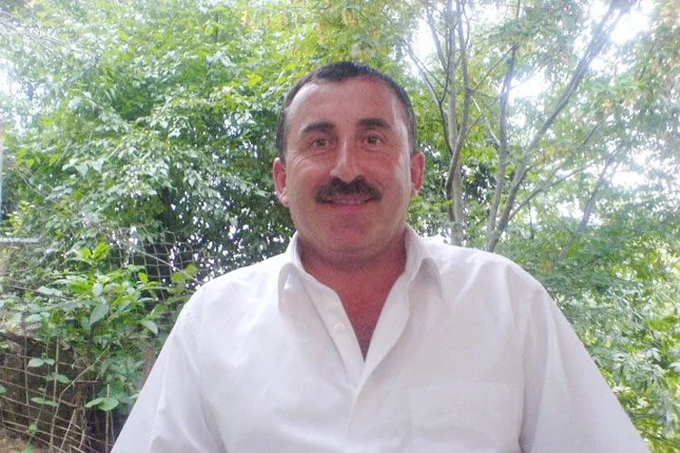 Beykoz Dereseki Mahallesi'nin Muhtarı Yakup Özdemir'e, Dr. Siyami Ersek Göğüs