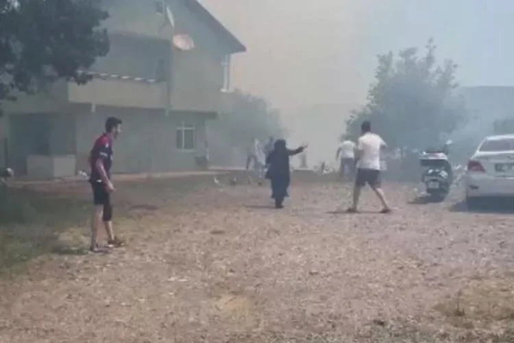 Beykoz Baklacı Mahallesinde korku dolu anlar 1 yan beykoz 1 kr Ds82M5u