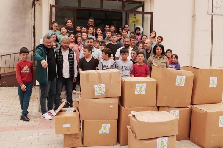 Beykoz’dan Gümüşhane’ye kırtasiye yardımı 2 yardim beykoz 1 qGM7f yohI