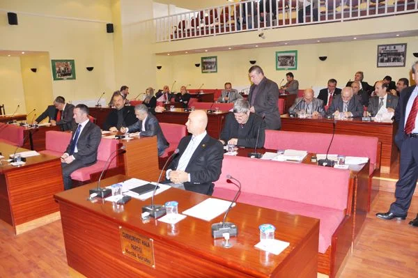 Siyasi arenada yapamadığını Mahkemelerde yapmaya çalışan Cumhuriyet Halk Partisi (CHP)