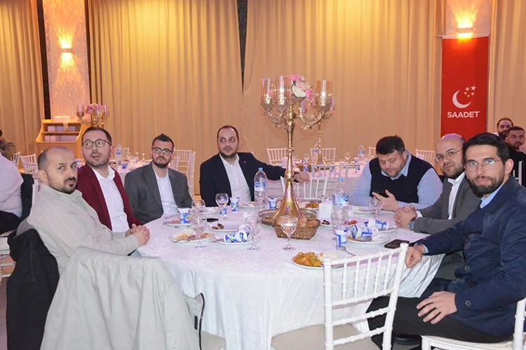 Beykoz’un esrarengiz belediye başkan adayı 3 yasin beyk 1MO1lwK 3s