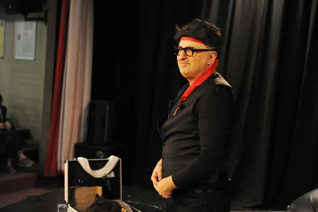 yavuz seck Y 2f63S ED