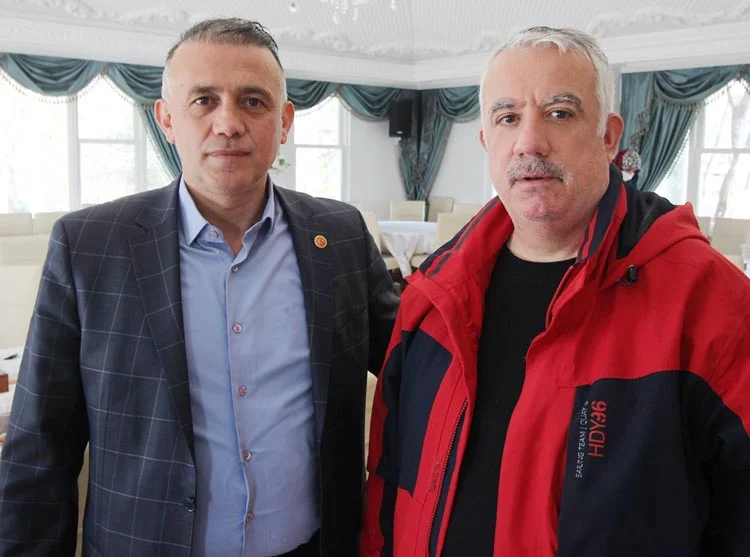 Beykoz Muhtarlar Derneğinin Sedat Altun Başkanlığındaki yeni yönetim kurulu hızlı