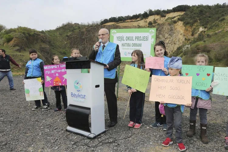 Beykoz'da “Yeşil Okul Projesi” kapsamında ilçedeki 60 okuldan öğrenciler 500