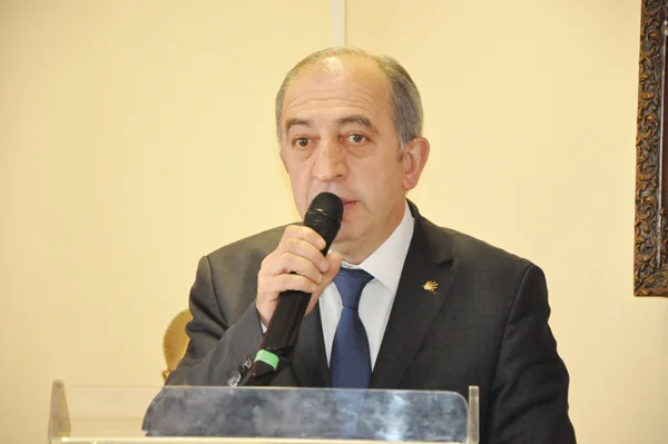 CHP Beykoz İlçe Başkanı iken Belediye Başkanı Adayı olan ancak