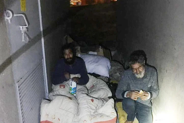 Beykoz’da yokluk ve yoksulluk manzarası dikkat çekti 1 yokluk 2 EMOq7ln3Ea