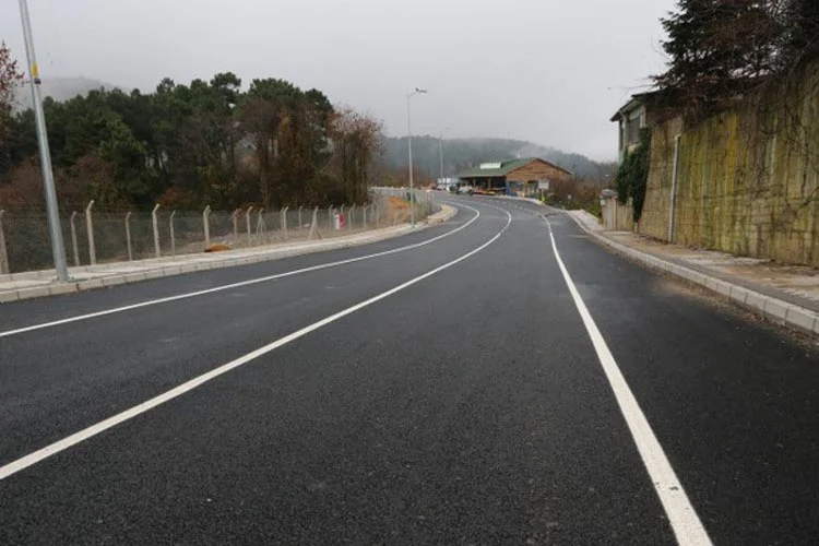 Beykoz'da Yuşa Tepesi yolu genişletildi 1 yol