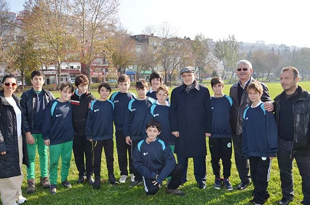 Beykoz Çayırı'nda gerçekleştirilen programa Beykoz Kaymakamı Ahmet Katırcı ve Beykoz