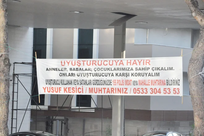 Kavacık Mahallesi Muhtarı Yusuf Kesici, kendisine gelip yardım isteyen babaların