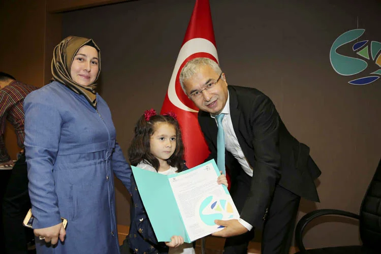 Beykoz’da yürütülen 2/B çalışmaları kapsamında Zerzevatçı Mahallesi’ndeki hak sahiblerine daha