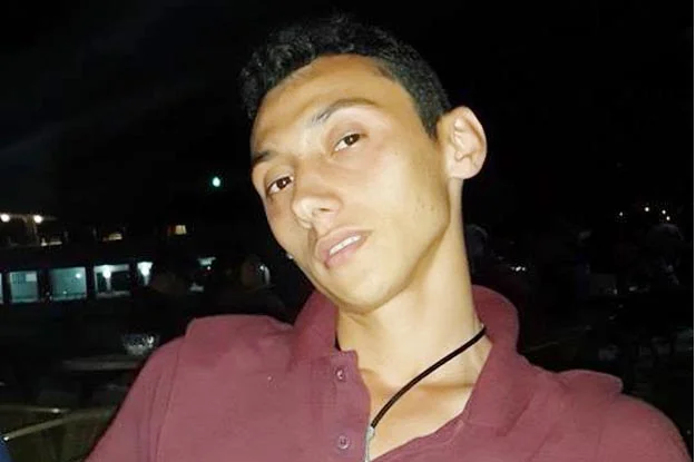 Doğma büyüme Kanlıca'lı olan Zihni Hıdır'dan (25) Pazartesi gününden beridir