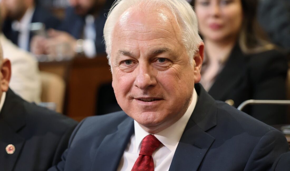 Beykozlular Belediye Başkanı Alaattin Köseler’i karşılamak için doğduğu Paşabahçe Mahallesi’nde