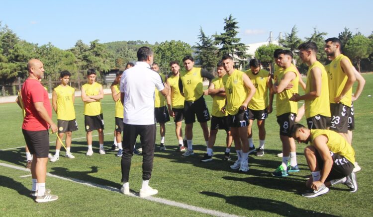 anadoluhisari idmanyurdu antrenmanlara basladi 1 e1755544476488