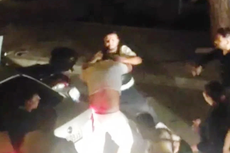 Beykoz Çubuklu Mahallesinde iki sürücü arasında yaşanan kavga cep telefonu