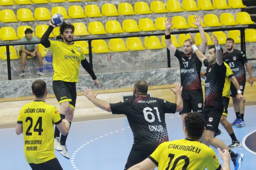 2025-26 Sezonu öncesinde Lige katılıp katılmayacağı yönümdeki spekülasyonların ardından katılım