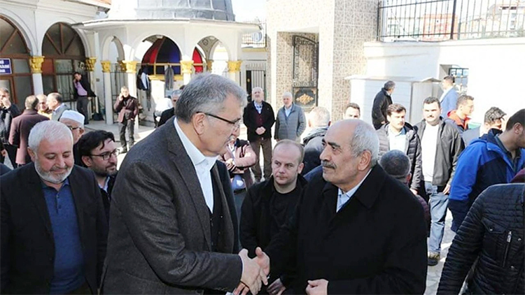 Beykoz Belediyesini Feruz Kutsal mı yönetiyor? 1 feruz 1