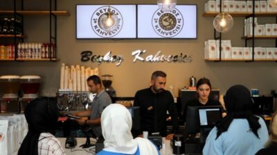 Beykoz Belediyesi, Beykoz Kahvecileri'nde akustik çarşamba akşamlarını başlıyor. İlk canlı