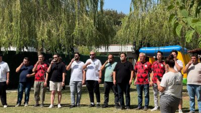 İnebolular yaz mevsiminin kapanışını Beykoz Paşamandıra'da düzenledikleri renkli piknikle yaptı.