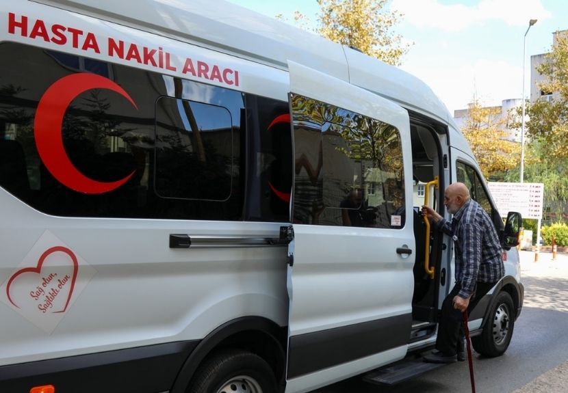 Beykoz Belediyesi, sağlık hizmetine ulaşmakta güçlük çeken vatandaşlara ücretsiz hasta