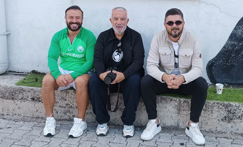 İstanbul Süper Amatör Ligi takımlarından Kavacıkspor'da Kulüp Başkanı Enes Kararmaz,