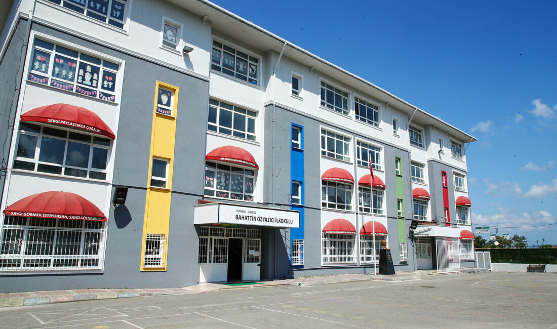 Beykoz Belediyesi, yeni eğitim-öğretim yılı öncesinde ilçe genelindeki okullarda kapsamlı