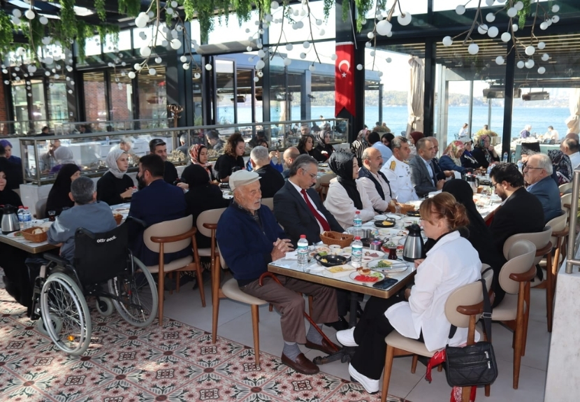 Gazi Mustafa Kemal Atatürk'e Mareşallik ve Gazilik unvanının verildiği 19