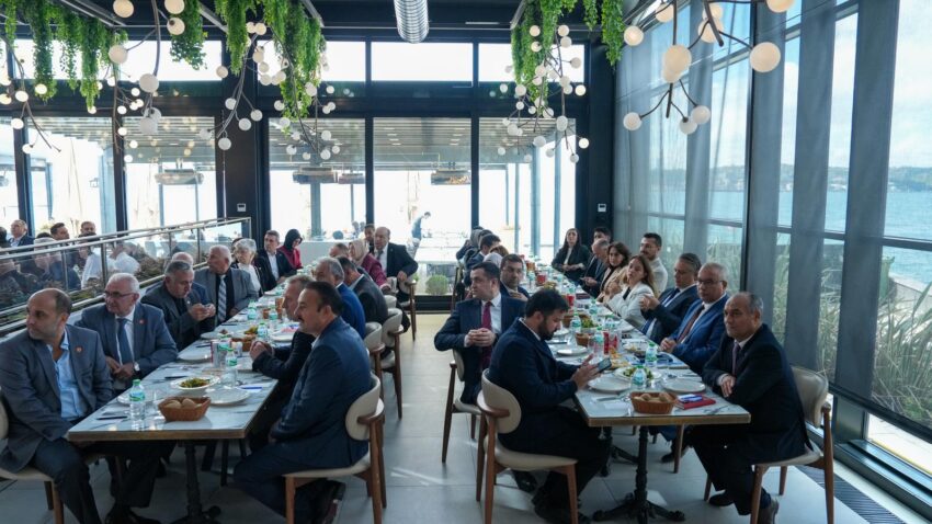 istanbul valisi beykoz muhtarlariyla sorunlari konustu 3 e1759239095785