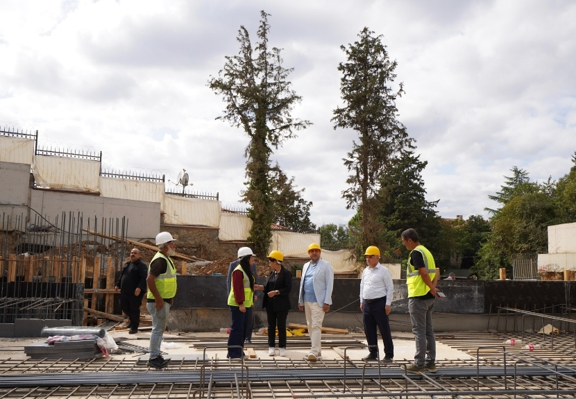 İstanbul İl Milli Eğitim Müdürü Mücahit Yentür, Beykoz Kanlıca Mahallesi'nde