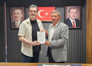 AK Parti’nin kurulduğu 14 Ağustos 2001 yılında Yenimahalle teşkilatında kurucu