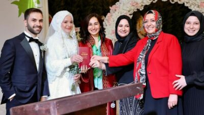 Ünü dünyaya yayılan Beykoz Balık Ekmek'in sahibi Çeliker ailesinin oğlu