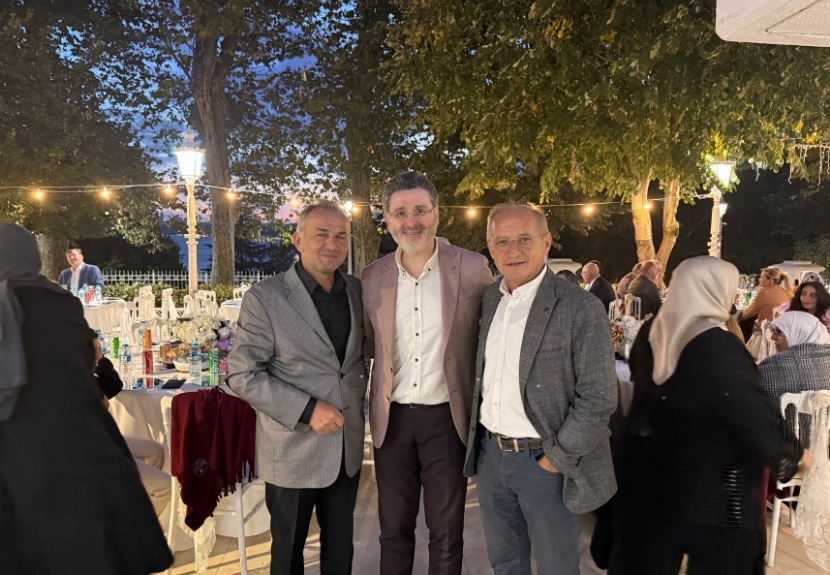 Beykoz Dede ve Şekeroğlu ailelerinin düğününde buluştu 7 t13