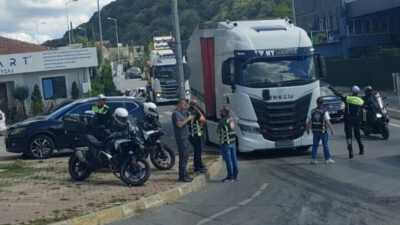 Beykoz Kaymakamlığı 19 Eylül günü ilçe genelinde yapılan denetimlerde sürücülere