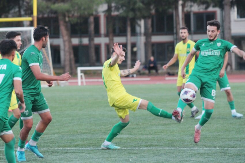 turk futbolunun iki tarihi kulubu beykozda karsilasti 3 e1758304603190