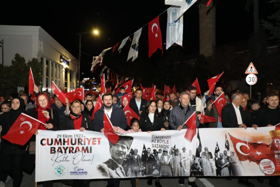 Beykoz Belediyesi’nin “29 Ekim Cumhuriyet Bayramı” dolayısıyla düzenlediği etkinlikler ilçede