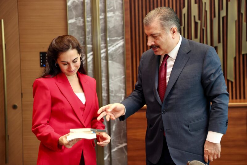 beykoz baskan vekili gurzelden eski saglik bakanina ziyaret 2 e1759854177844