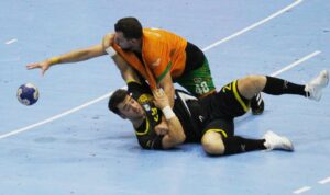 Türkiye Erkekler Hentbol Süper Liginde 2 puanla alt sıralarda yer