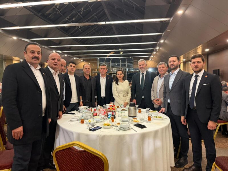 beykoz muhtarlarindan ak parti programina yogun ilgi 236 e1760443071391