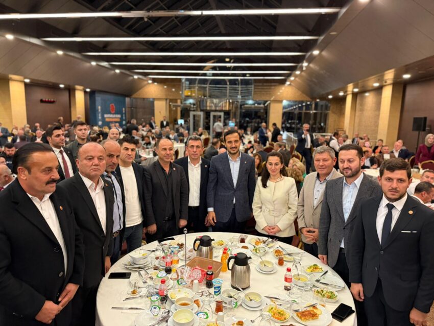 AK Parti İstanbul İl Başkanlığı’nın Haliç Kongre Merkezi’nde gerçekleştirdiği “Muhtarlar