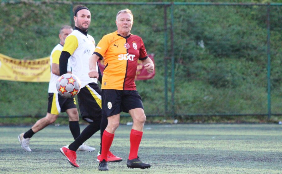 29 Ekim Cumhuriyet Bayramı kutlamaları kapsamında Kavacıkspor 15 Temmuz Şehitler