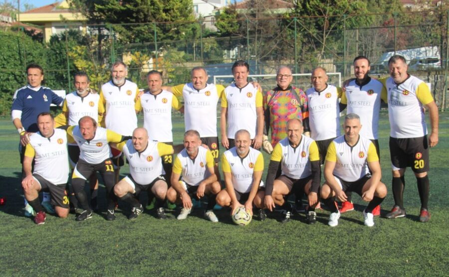 Beykoz’da 29 Ekim ünlüler müsabakası 3 beykozda 29 ekim unluler musabakasi 7 e1761836031855