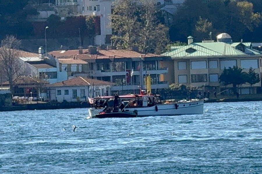 Beykoz açıklarında seyreden tekne ile kanonun çarpıştığı kazada 4 kişi