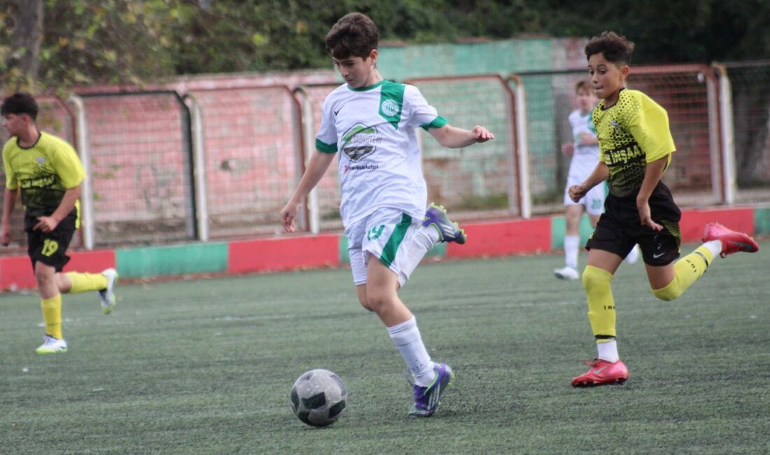 İstanbul Amatör Ligleri U16 Yaş Kategorisi 39. Gruba dahil 3.