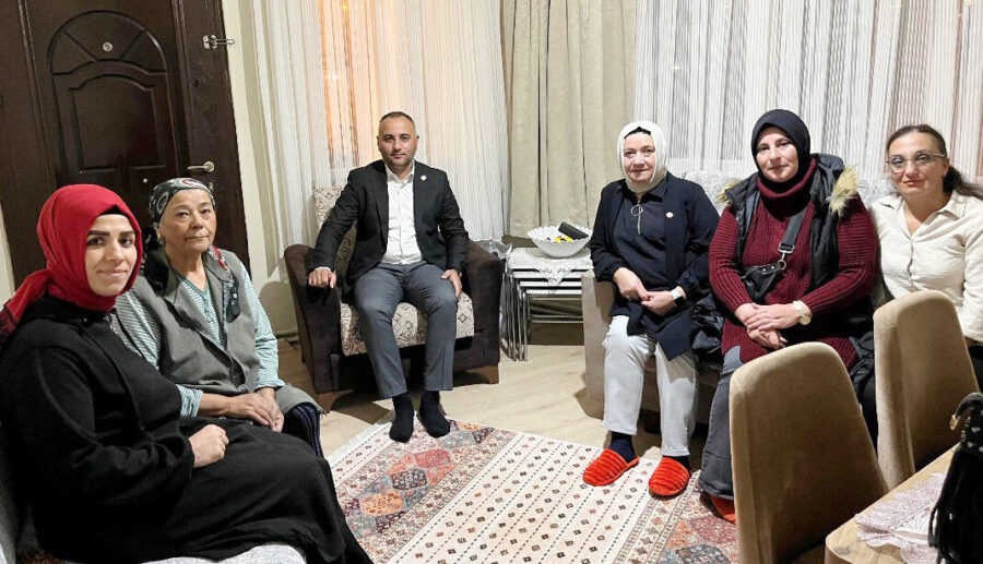 MHP bir ayda Beykoz’un 7 mahallesinde 20 kapıyı çaldı 5 mhp bir ayda beykozun 7 mahallesinde 20 kapiyi caldi 4 e1761834985924