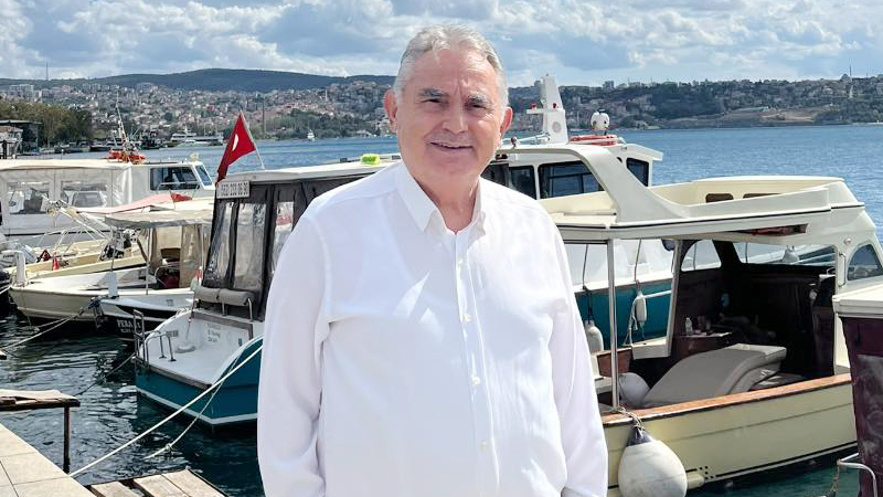 Değerli eğitim yöneticileri, okul müdürleri ve kıymetli meslektaşlarım,