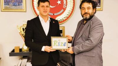 Beykoz Rizeliler Derneği Yönetimi Muhtarlar Derneği’ni ziyaret etti. Rizeliler muhtarları,