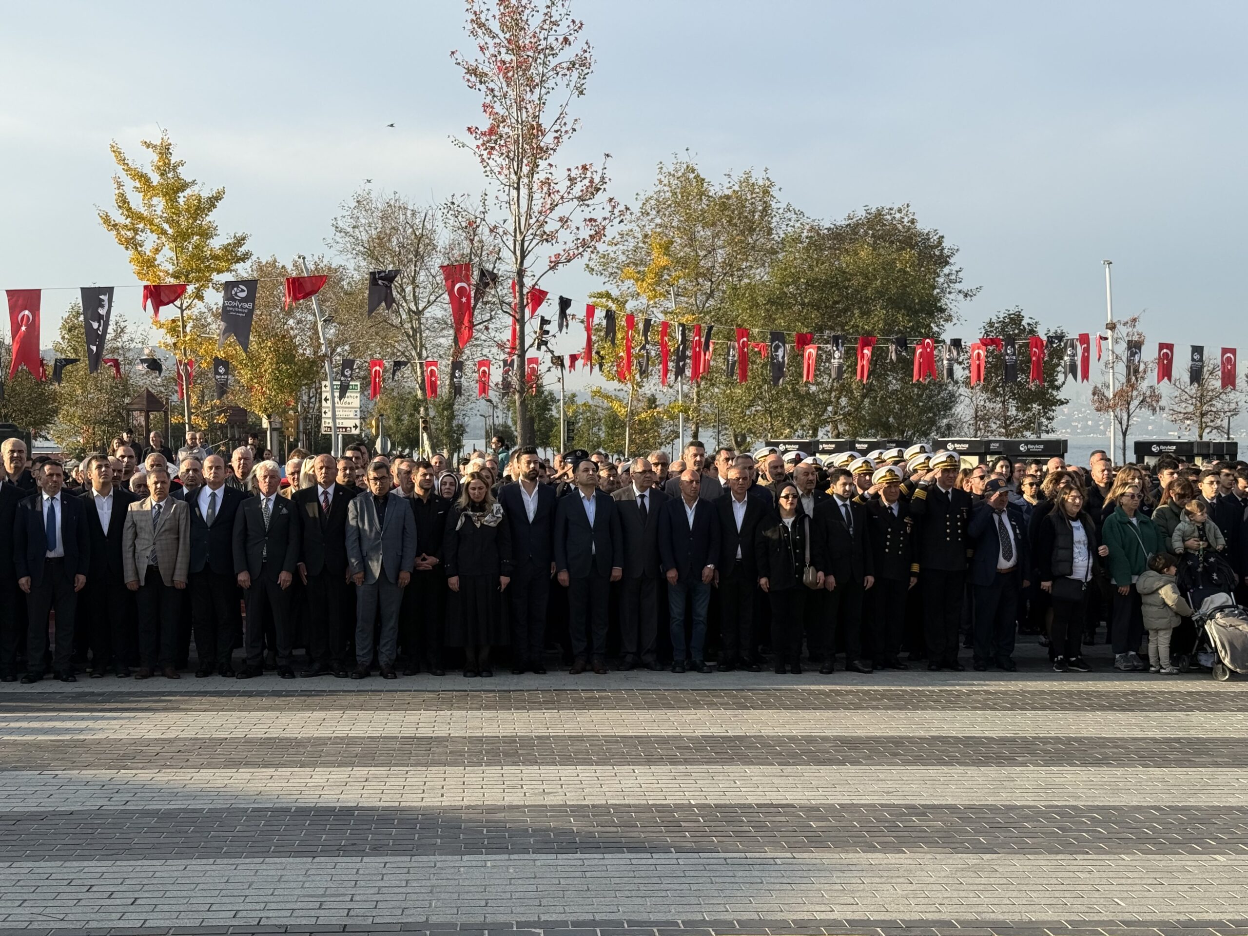 Türkiye Cumhuriyeti’nin kurucusu Gazi Mustafa Kemal Atatürk, vefatının 87. yıldönümünde