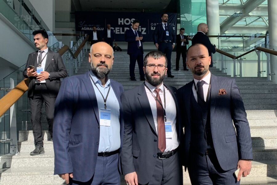 anahtar parti beykozda ince eleyip sik dokuyor 3 e1764432698822