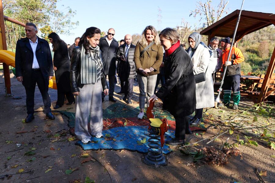 beykoz belediyesi sok hizmet ekibi elmalida yogun mesai yapti 7 e1764154281483
